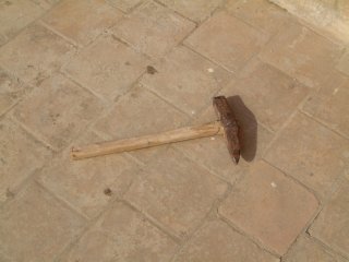 HERRAMIENTA PIEDRA 02